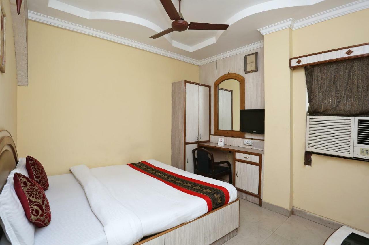 Oyo 4065 Hotel Richi Μπουμπάνεσβαρ Εξωτερικό φωτογραφία